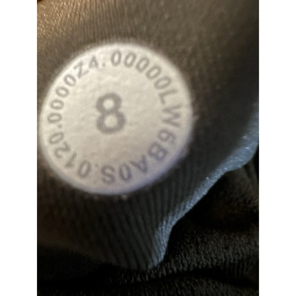 Lululemon Time To Sweat Crop 23